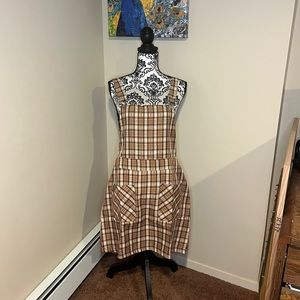 Low back plaid jumper